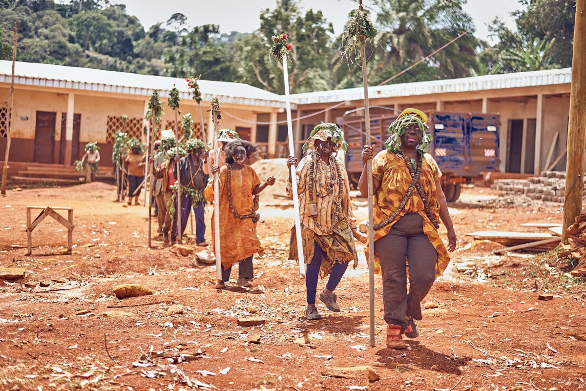 Parade culturelle traditionnelle à Batoufam, Cameroun